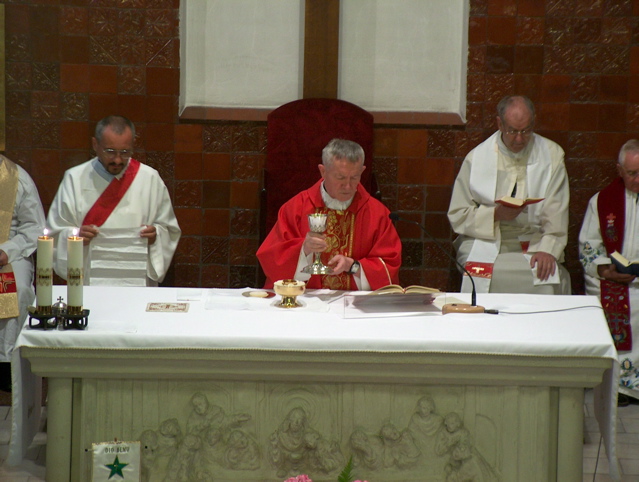 Ĉefcelebras p. Roman Forycki, merkrede 25a, (memoro de sankta Jakobo Apostolo)