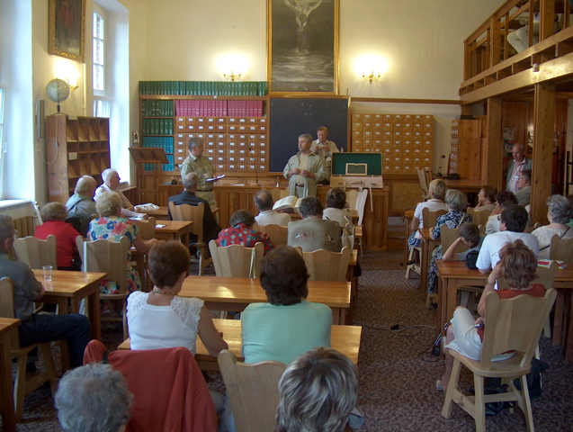 Prelego pri faksimilo de la Biblio printita de Gutemberg